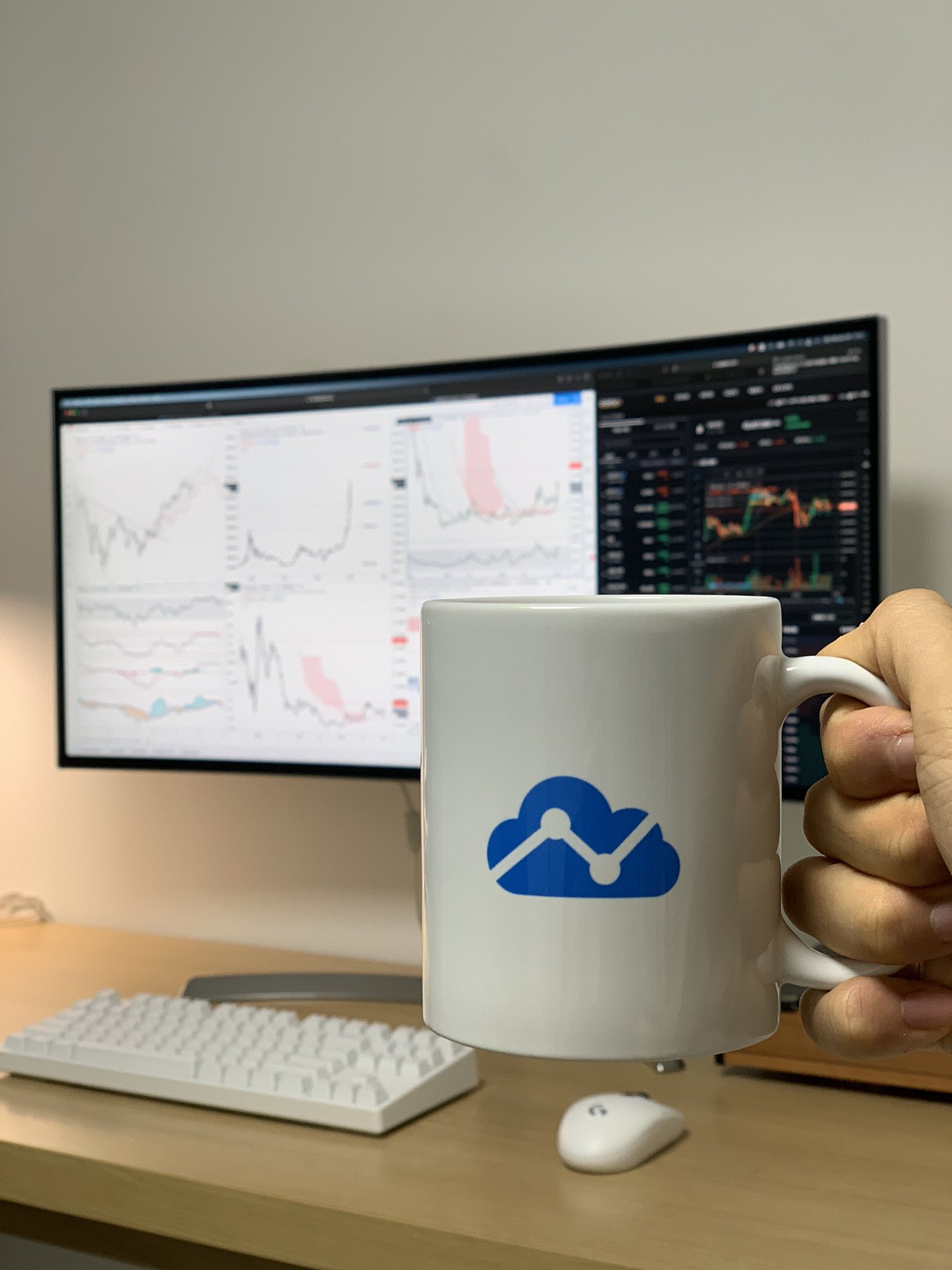 Investing with Mike michael_b_wang's image